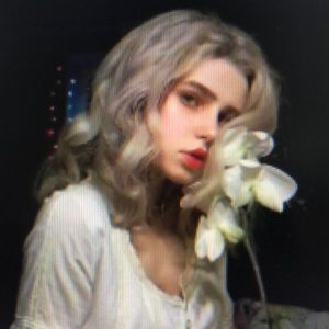 Meet your Posher, Freda